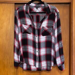 Rock & Republic Red and Black Plaid Button Down Shirt Metallic Silver Thread